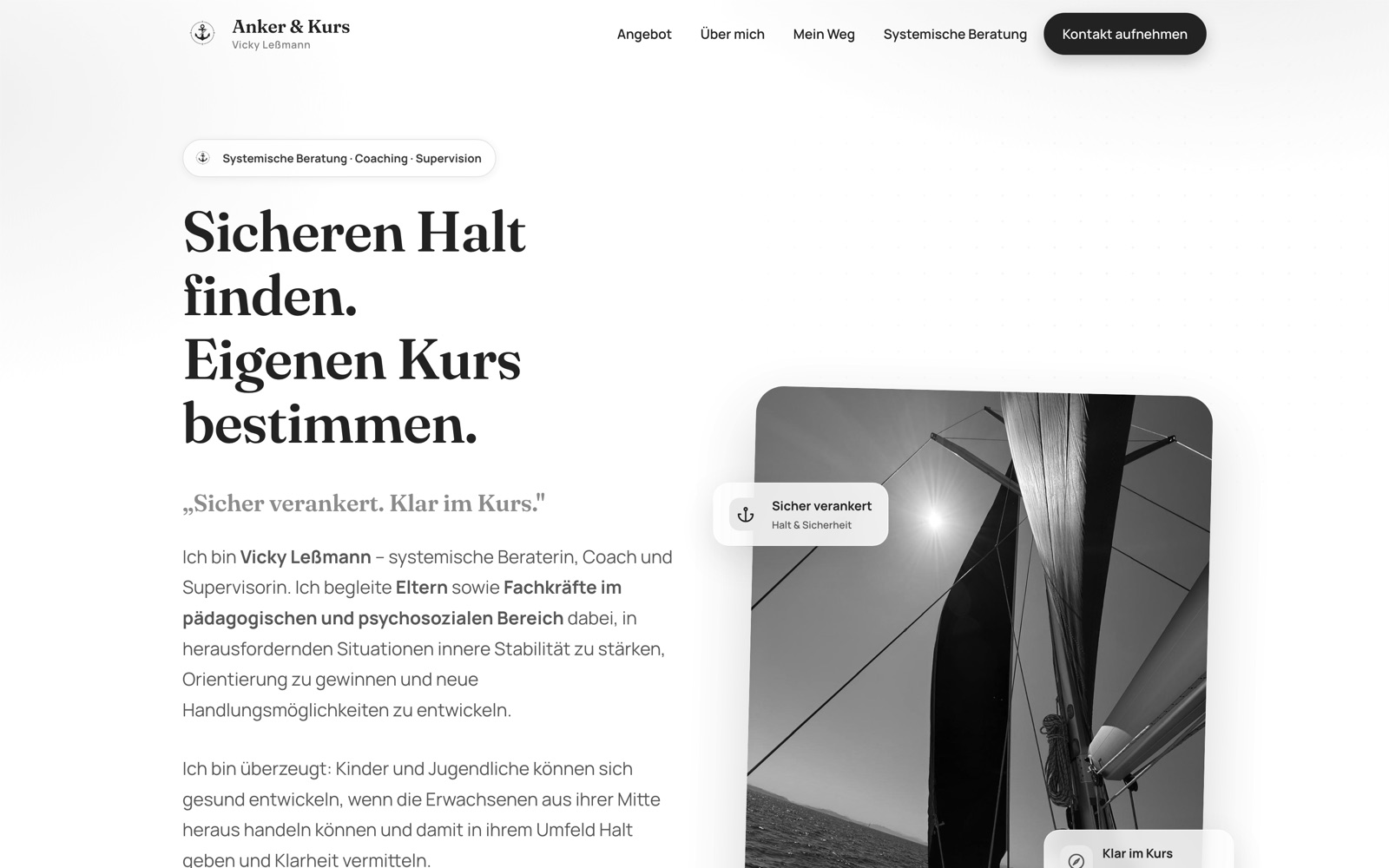 Dieselbe Seite im Schwarz-Weiß-Modus